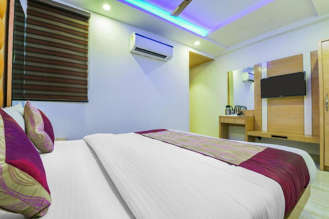 Hotel Maa Sharda Indore Zewnętrze zdjęcie